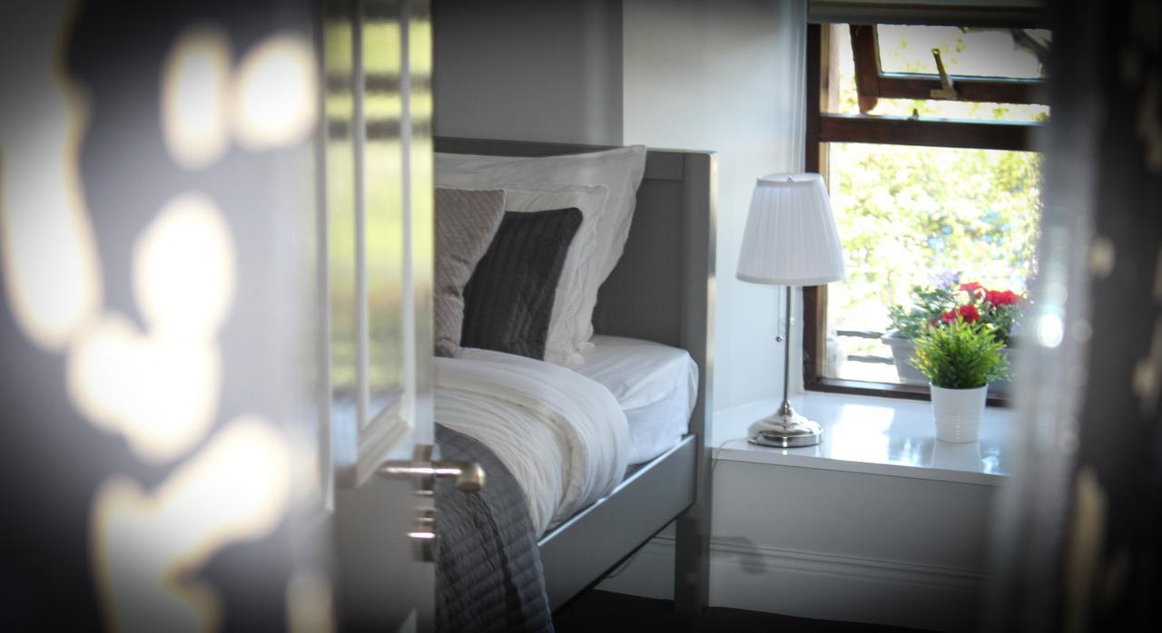 The Enniskerry Inn Ngoại thất bức ảnh